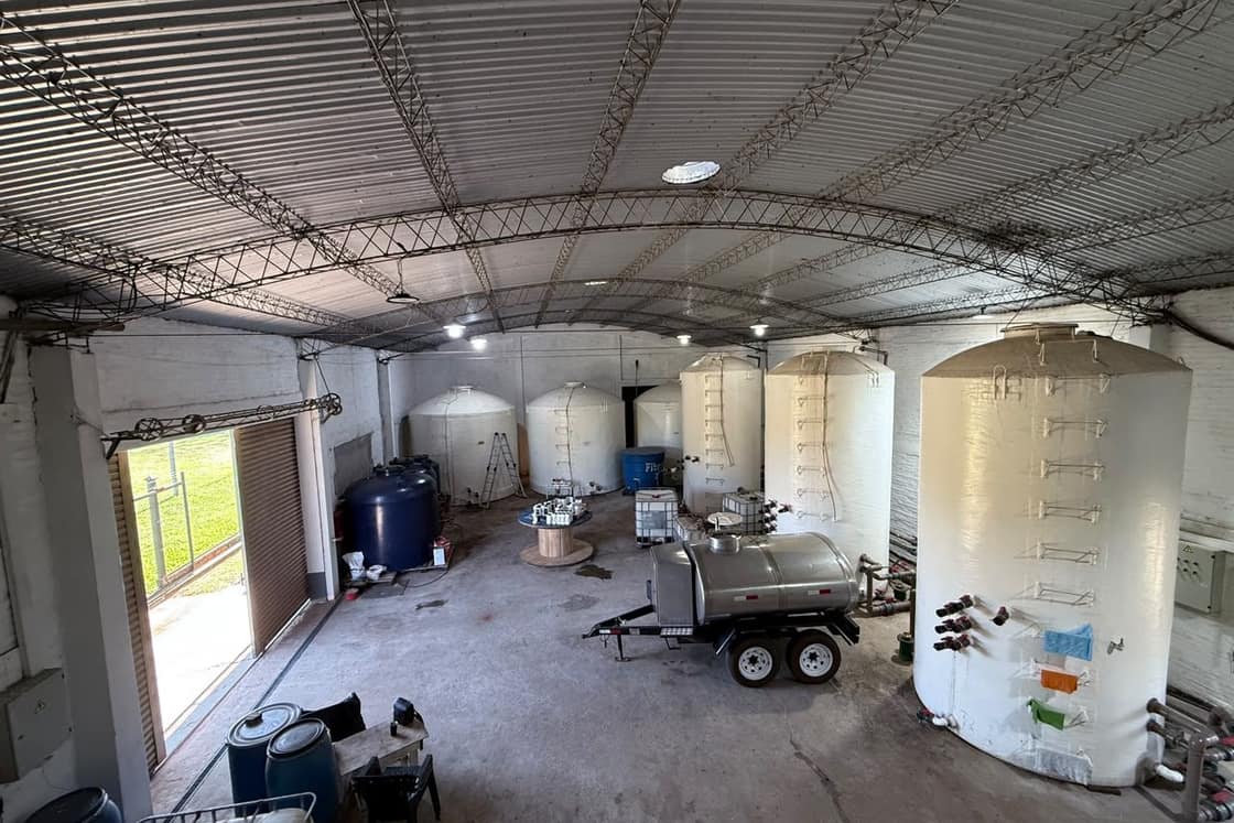 Planta propia de fermentación y envasado de biológicos.